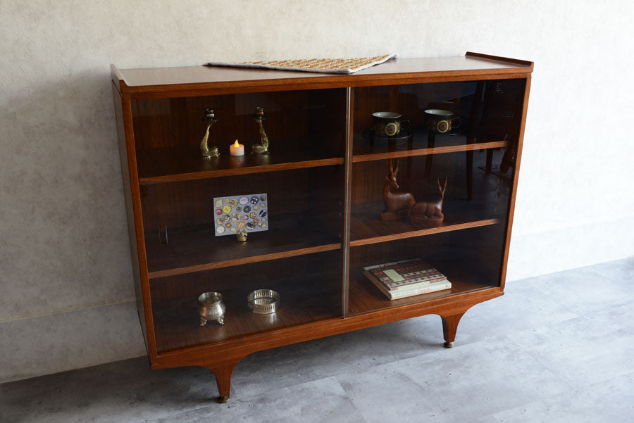 60sガラス扉キャビネット010