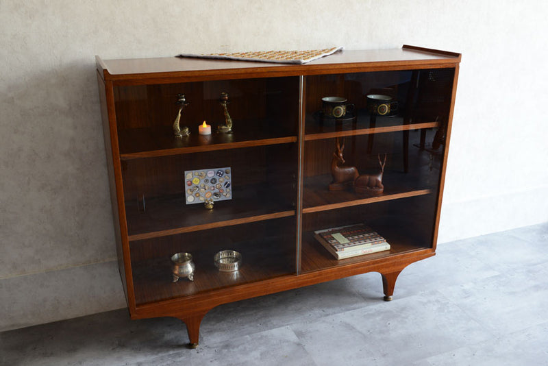 60sガラス扉キャビネット010