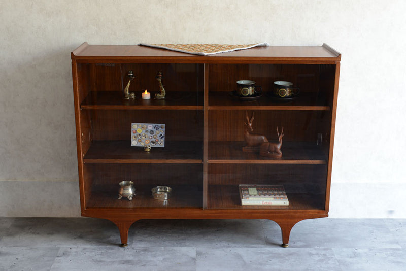 60sガラス扉キャビネット010