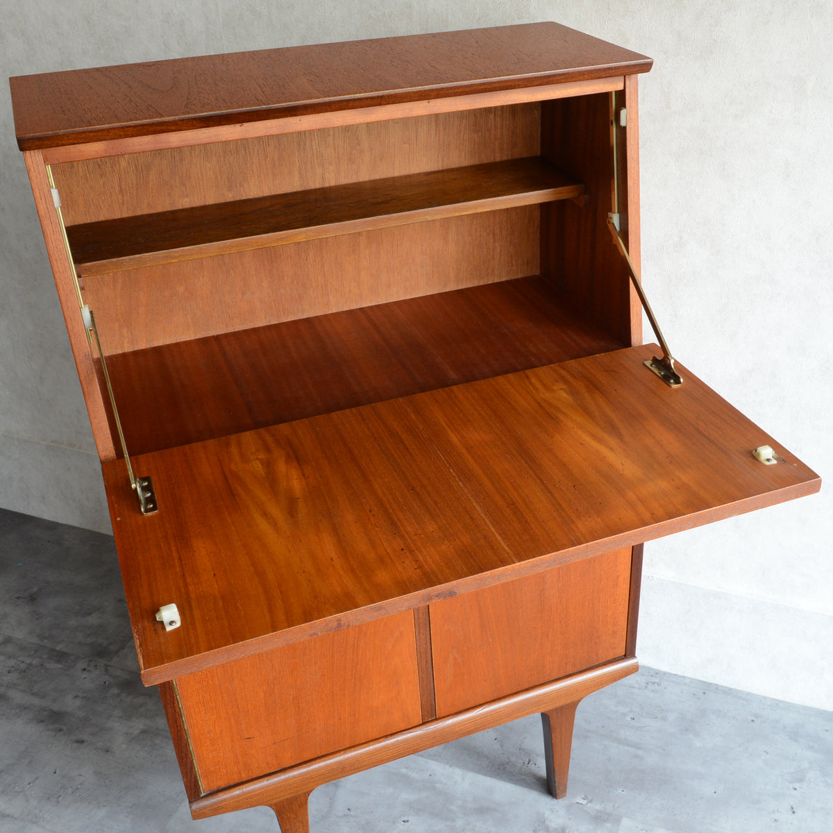 60S ヴィンテージ ビューロー 02