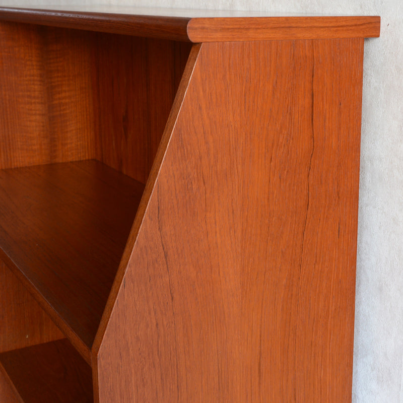 G-PLAN　ジープランキャビネット　アイアンレッグ