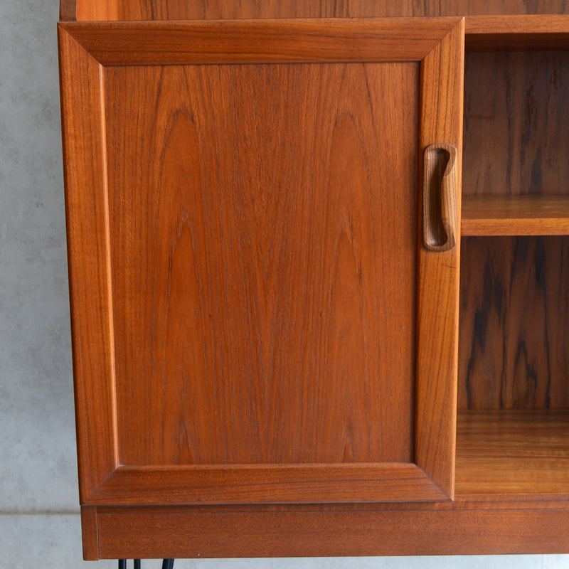 G-PLAN　ジープランキャビネット　アイアンレッグ