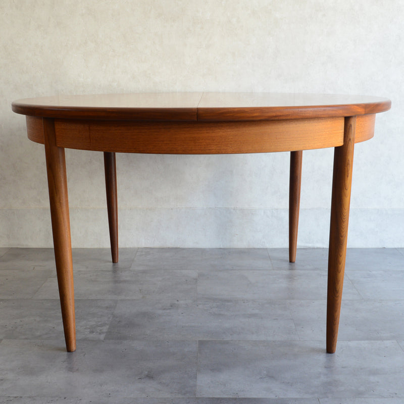 （Ｅ様ご予約品）G-PLAN ジープラン　エクステンション ラウンドテーブル68（天板剥離再塗装済）