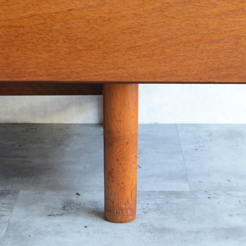 White&Newton ヴィンテージ   サイドボード 02