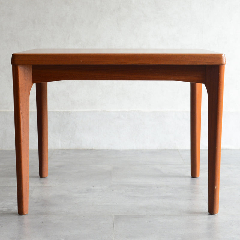 60s デンマーク　チーク サイドテーブル 22