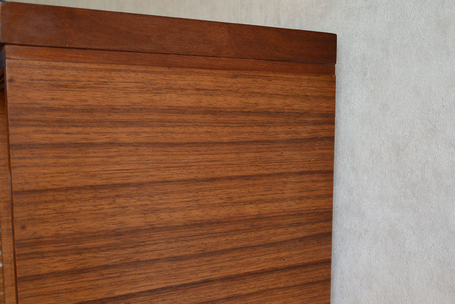 60sガラス扉キャビネット010