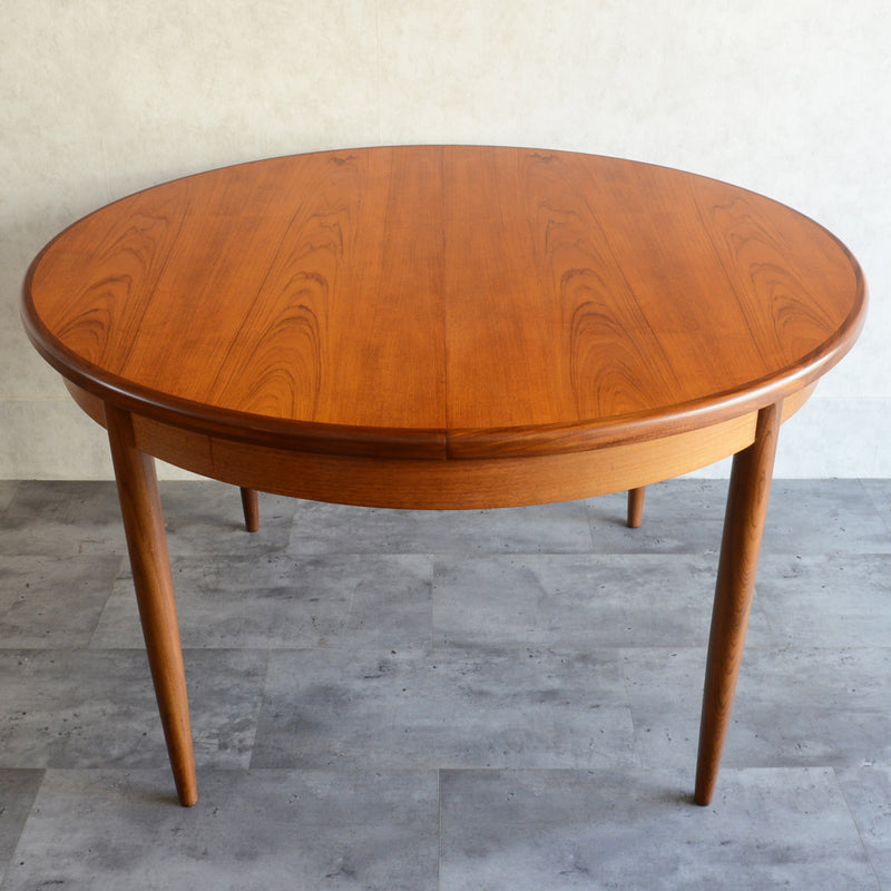 （Ｅ様ご予約品）G-PLAN ジープラン　エクステンション ラウンドテーブル68（天板剥離再塗装済）