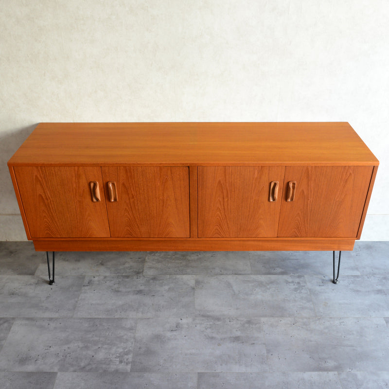 G-PLAN ジープラン サイドボード 14 アイアンレッグ (天板剥離再塗装済）