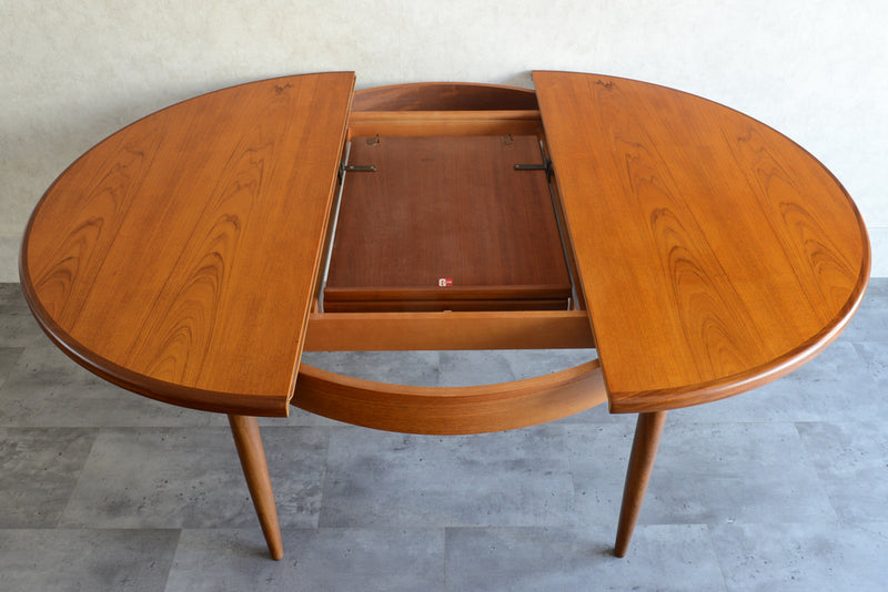 （Ｅ様ご予約品）G-PLAN ジープラン　エクステンション ラウンドテーブル68（天板剥離再塗装済）