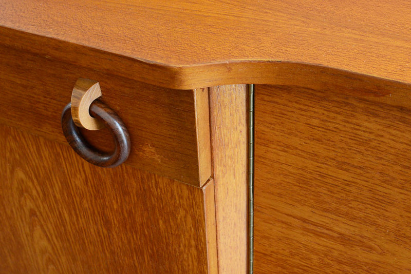 Beautility （ビューティリティ）サイドボード　