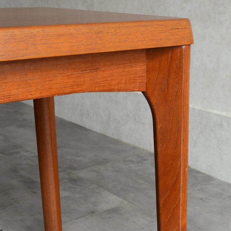 60s デンマーク　チーク サイドテーブル 22