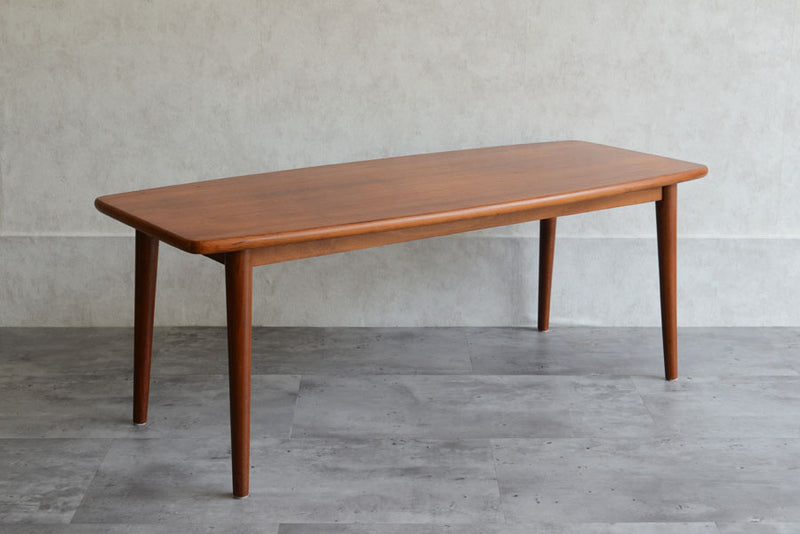 ミッドセンチュリー　コーヒーテーブル　チーク