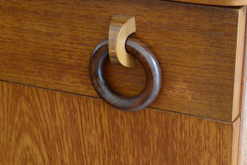 Beautility （ビューティリティ）サイドボード　