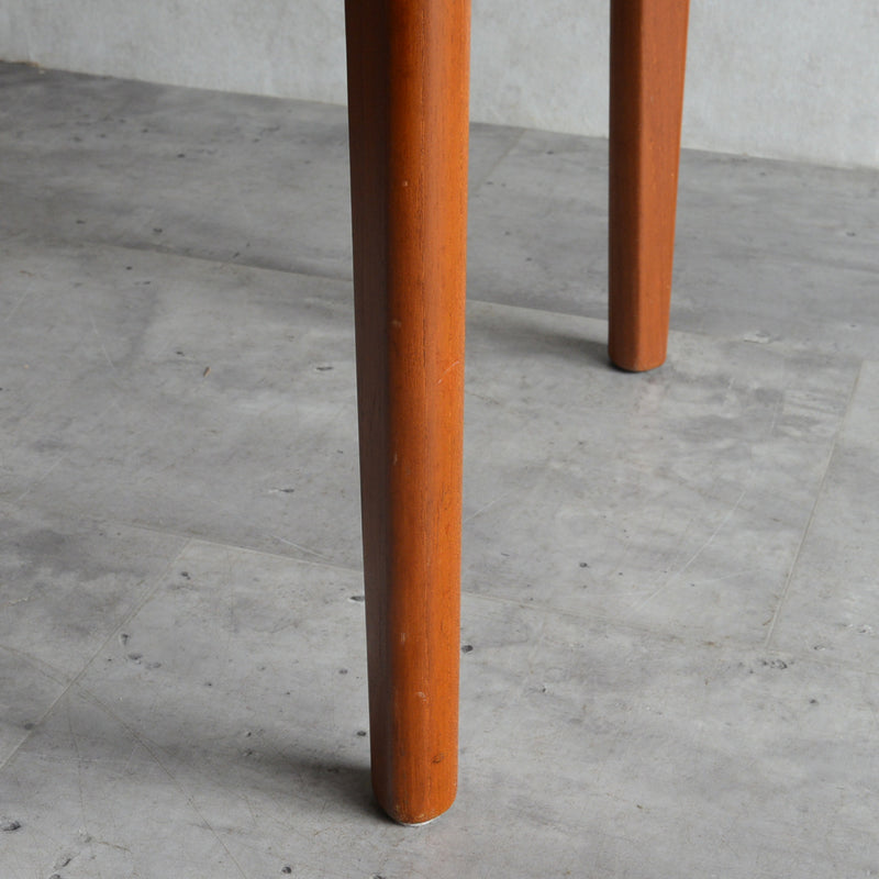 60s デンマーク　チーク サイドテーブル 22