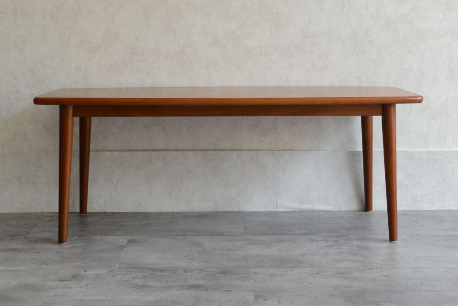 ミッドセンチュリー　コーヒーテーブル　チーク