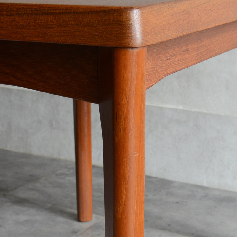 60s デンマーク　チーク サイドテーブル 22