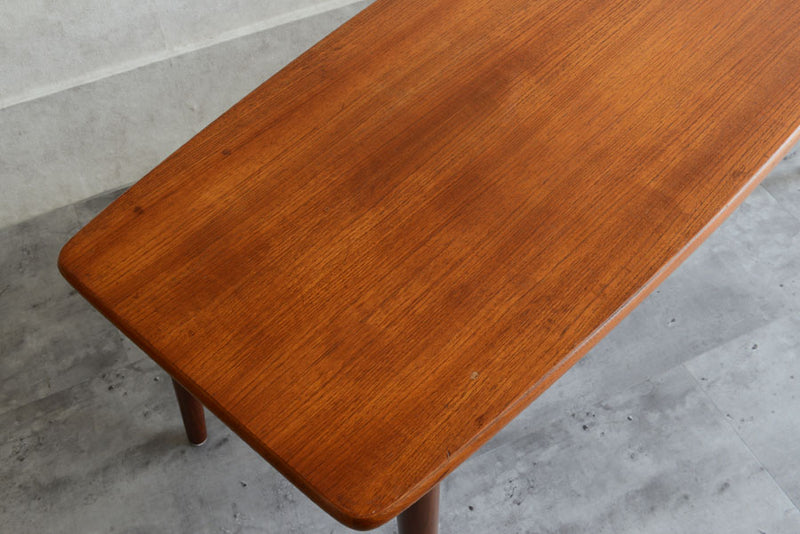 ミッドセンチュリー　コーヒーテーブル　チーク