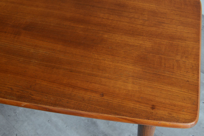 ミッドセンチュリー　コーヒーテーブル　チーク