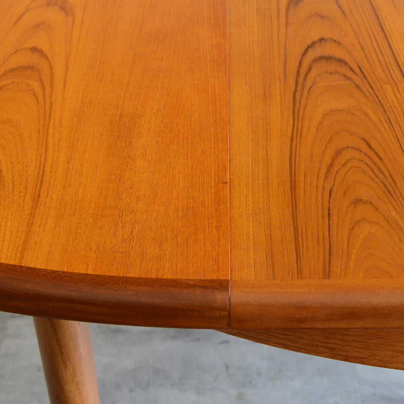 （Ｅ様ご予約品）G-PLAN ジープラン　エクステンション ラウンドテーブル68（天板剥離再塗装済）