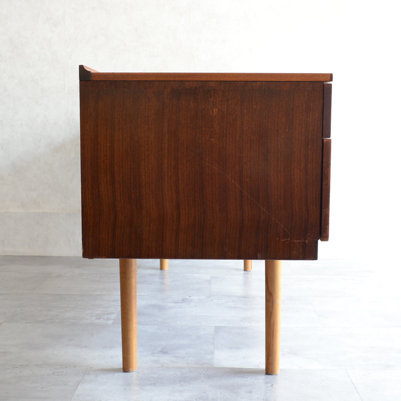 STAGスタッグ　サイドボード