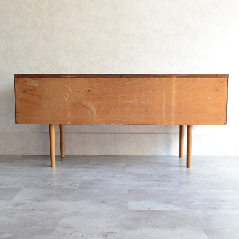 STAGスタッグ　サイドボード