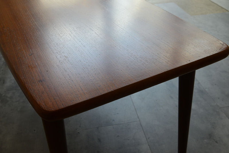 ミッドセンチュリー　コーヒーテーブル　チーク