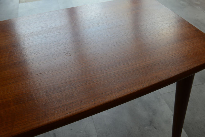 ミッドセンチュリー　コーヒーテーブル　チーク