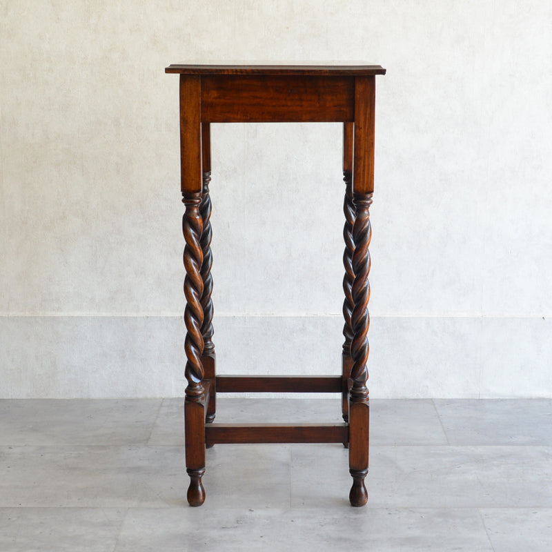 クラシックサイドテーブル (スクエア） オケージョナルテーブル07