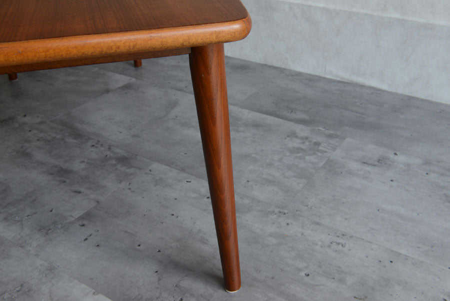 ミッドセンチュリー　コーヒーテーブル　チーク