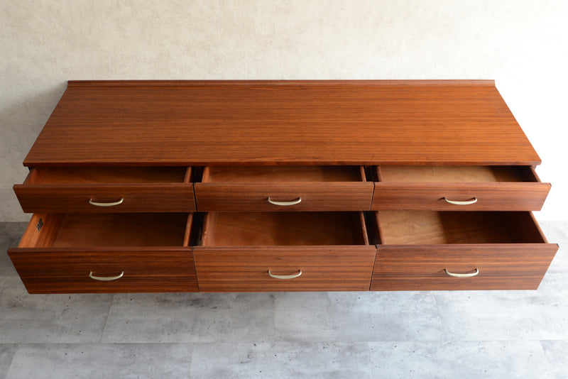 STAGスタッグ　サイドボード