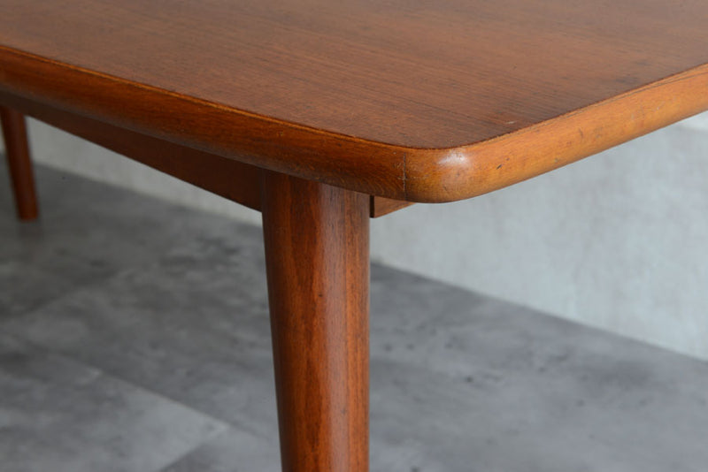 ミッドセンチュリー　コーヒーテーブル　チーク