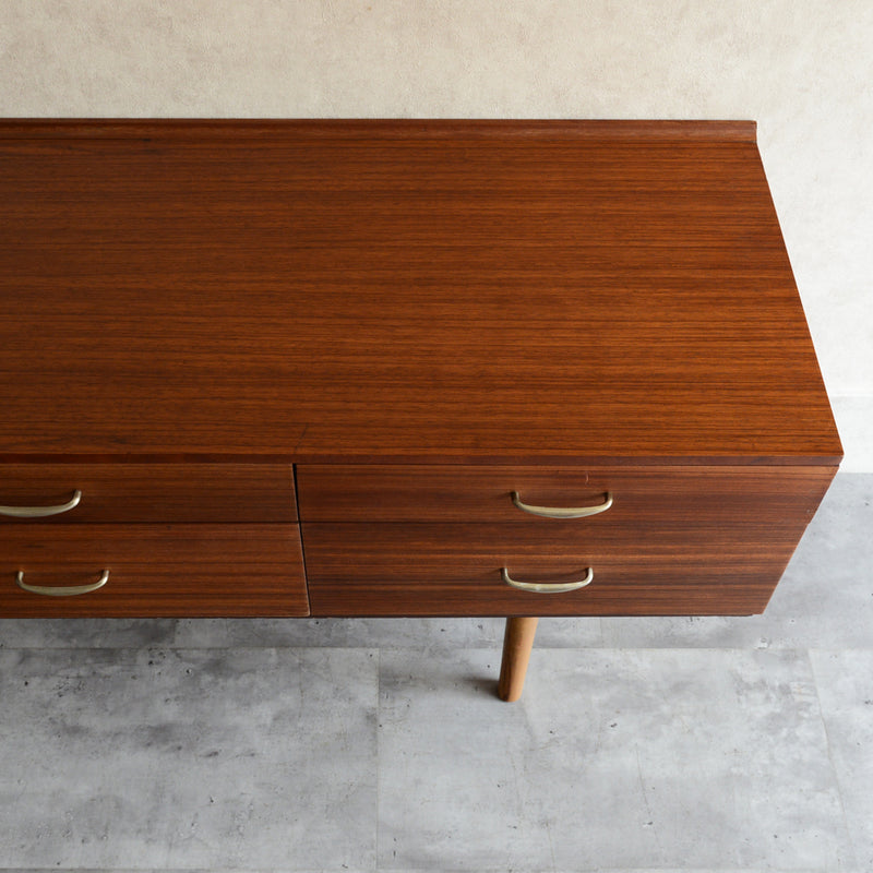 STAGスタッグ　サイドボード