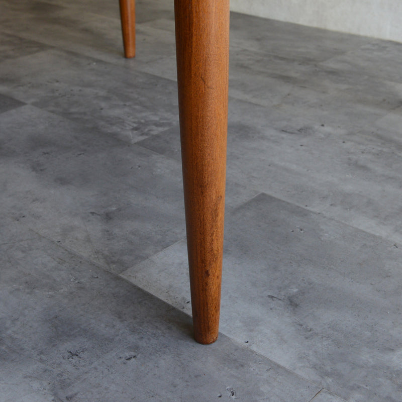 （Ｅ様ご予約品）G-PLAN ジープラン　エクステンション ラウンドテーブル68（天板剥離再塗装済）