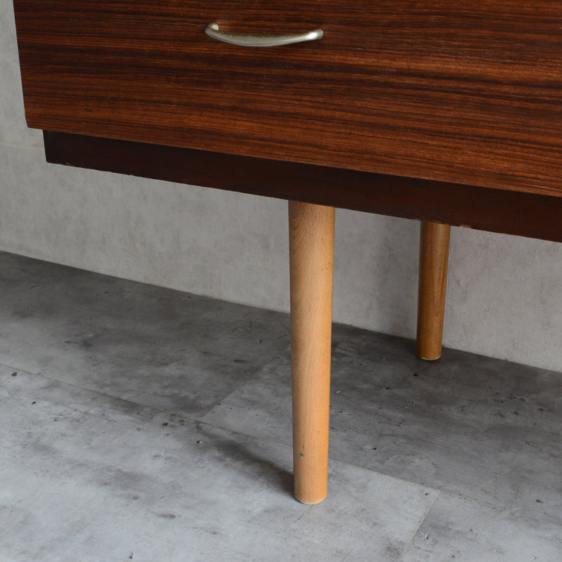 STAGスタッグ　サイドボード