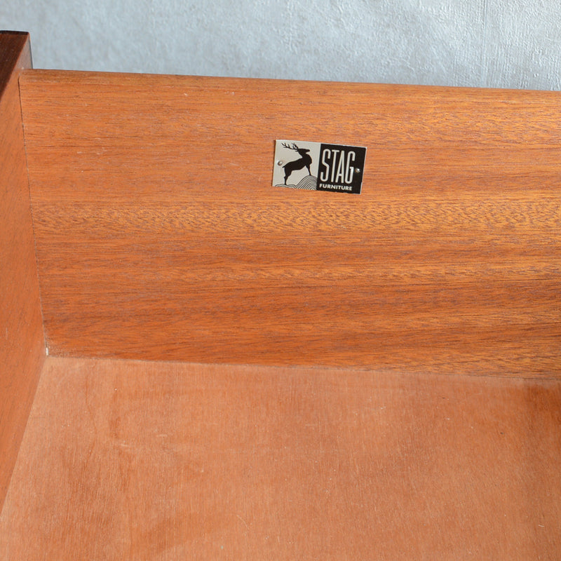 STAGスタッグ　サイドボード