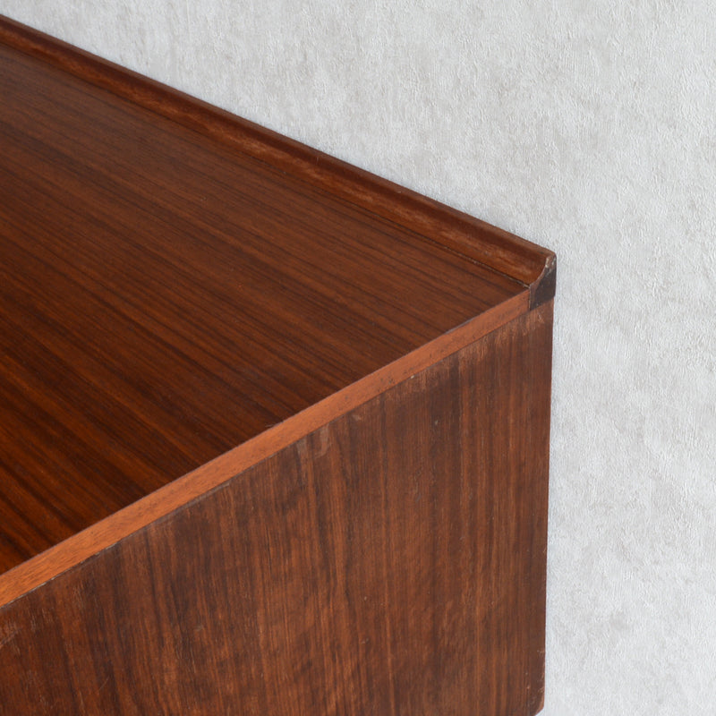 STAGスタッグ　サイドボード