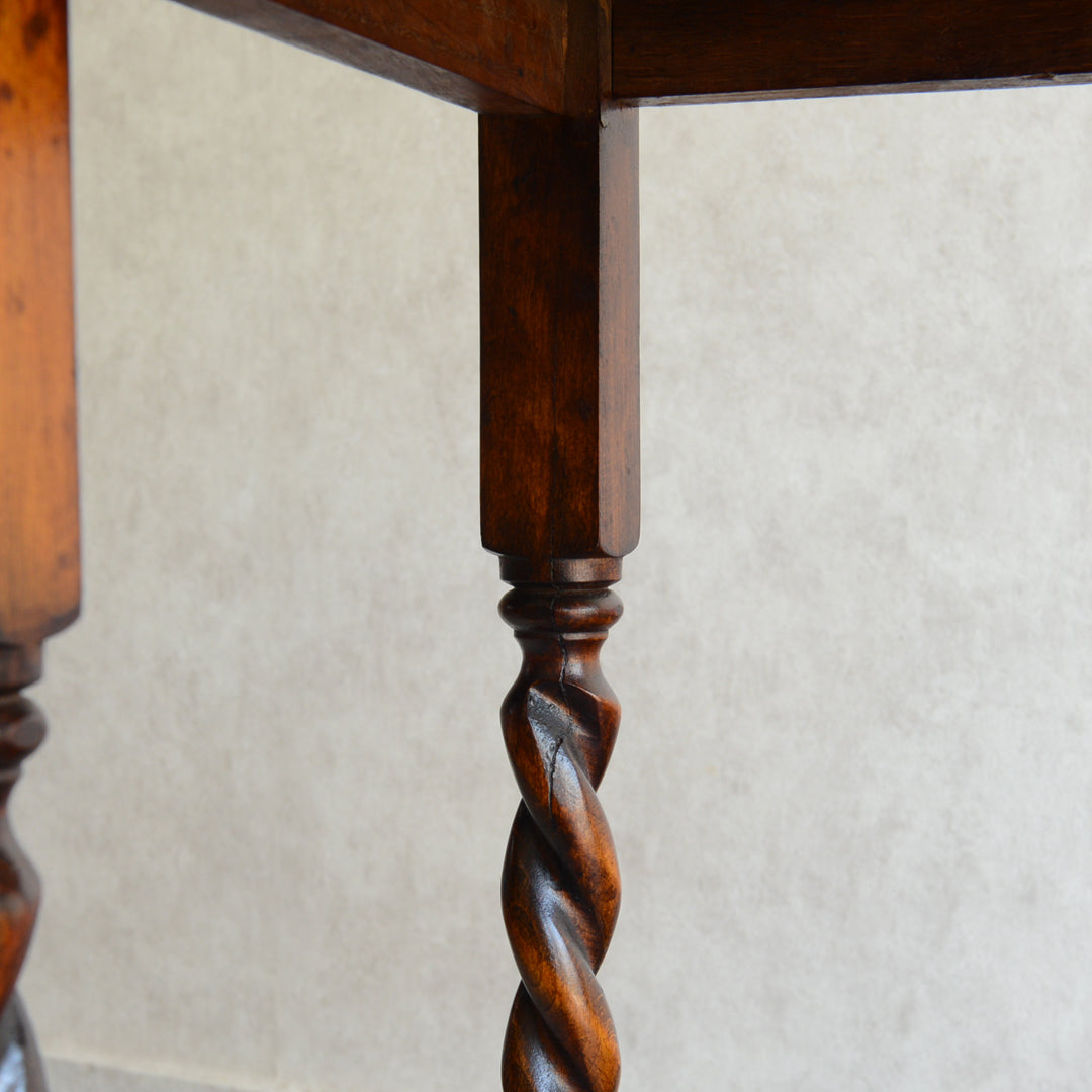 クラシックサイドテーブル (スクエア） オケージョナルテーブル07