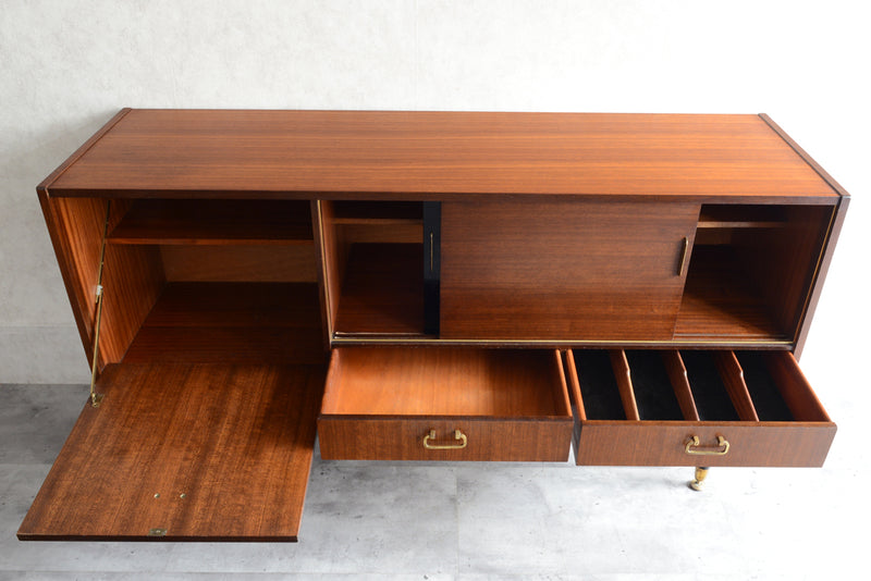 G-PLAN ジープラン Tola&Black　サイドボード01