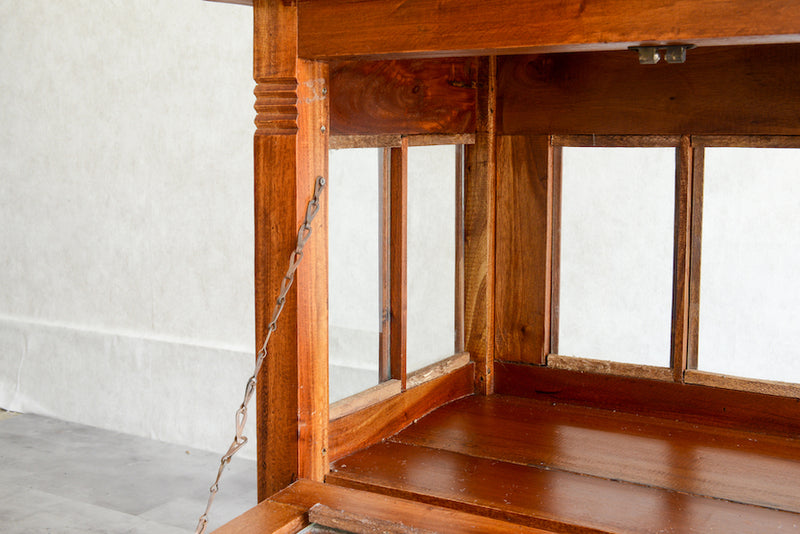 オランダ クラシック　トレー付きキャビネット