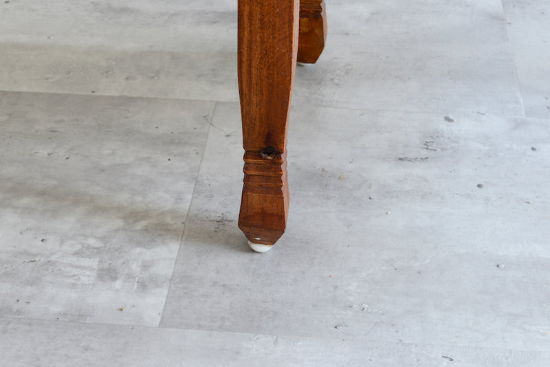 オランダ クラシック　トレー付きキャビネット