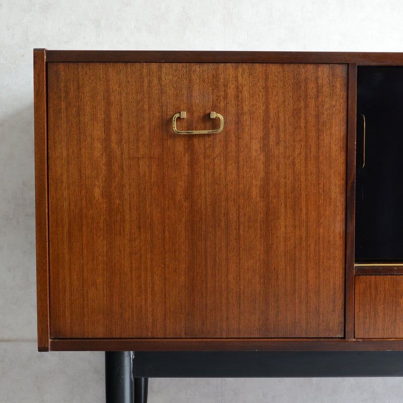 G-PLAN ジープラン Tola&Black　サイドボード01