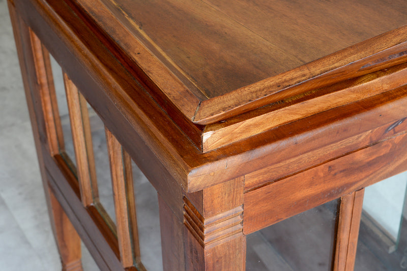 オランダ クラシック　トレー付きキャビネット