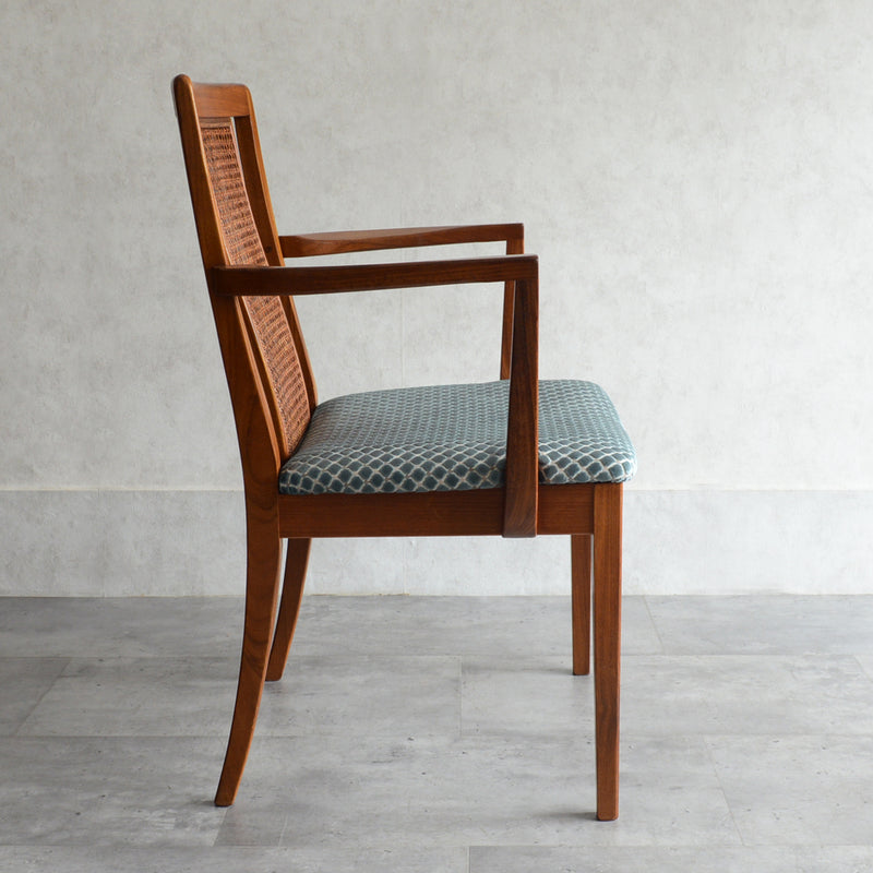 G-PLAN ジープラン　ラタンバック アームチェア Ｅ（張替済）