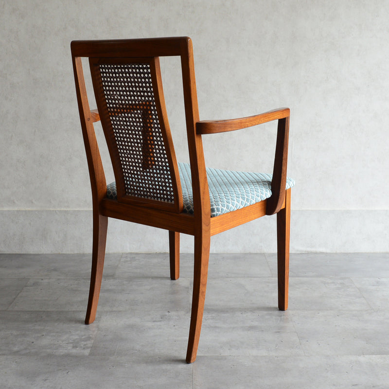 G-PLAN ジープラン　ラタンバック アームチェア Ｅ（張替済）