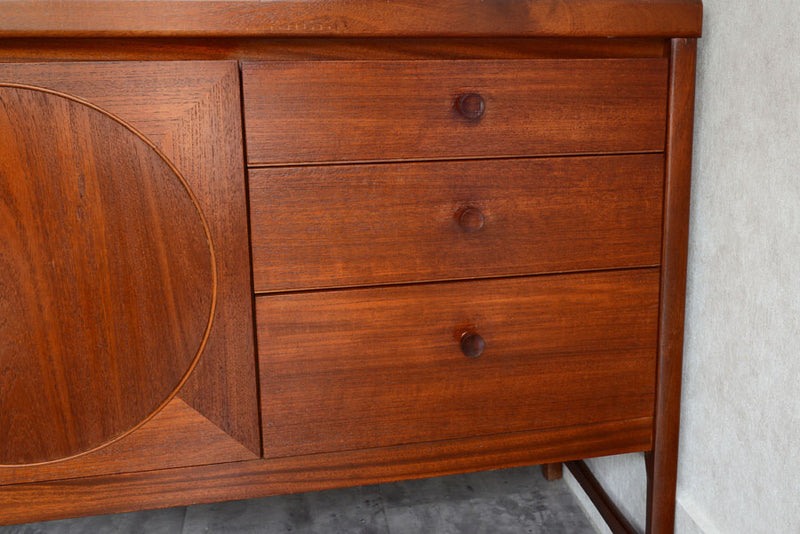 Nathan　ネイサン　サークルサイドボード01