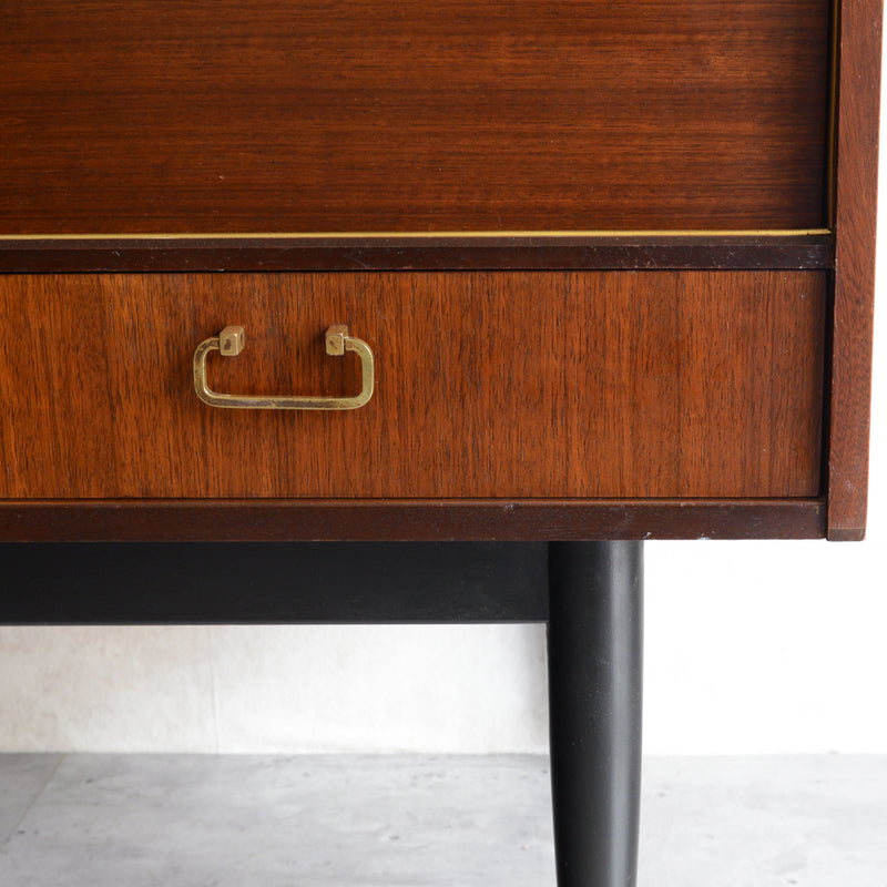 G-PLAN ジープラン Tola&Black　サイドボード01