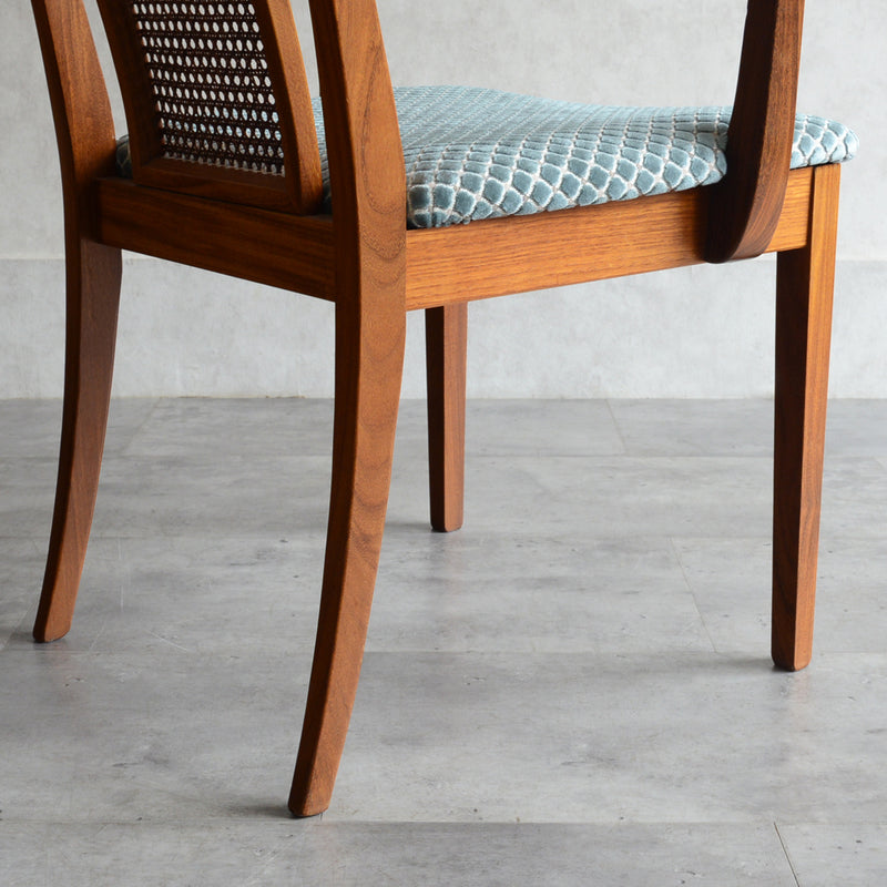 G-PLAN ジープラン　ラタンバック アームチェア Ｅ（張替済）