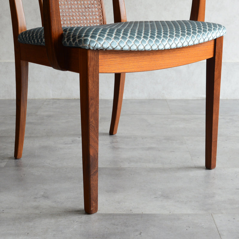 G-PLAN ジープラン　ラタンバック アームチェア Ｅ（張替済）