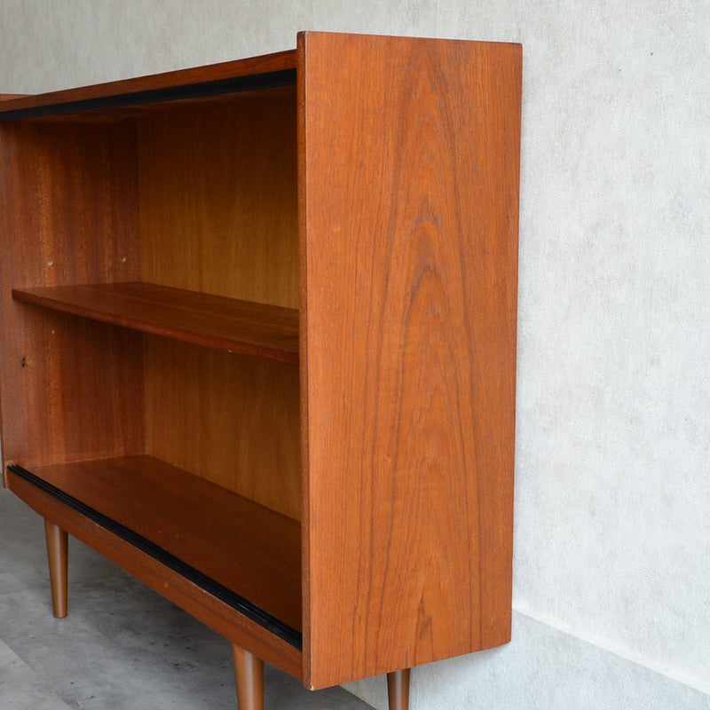 60s チーク ガラスキャビネット 32