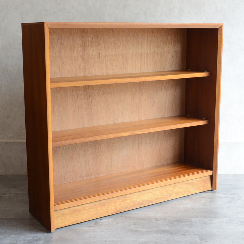 60S Herbert E. Gibbs ガラスキャビネット37